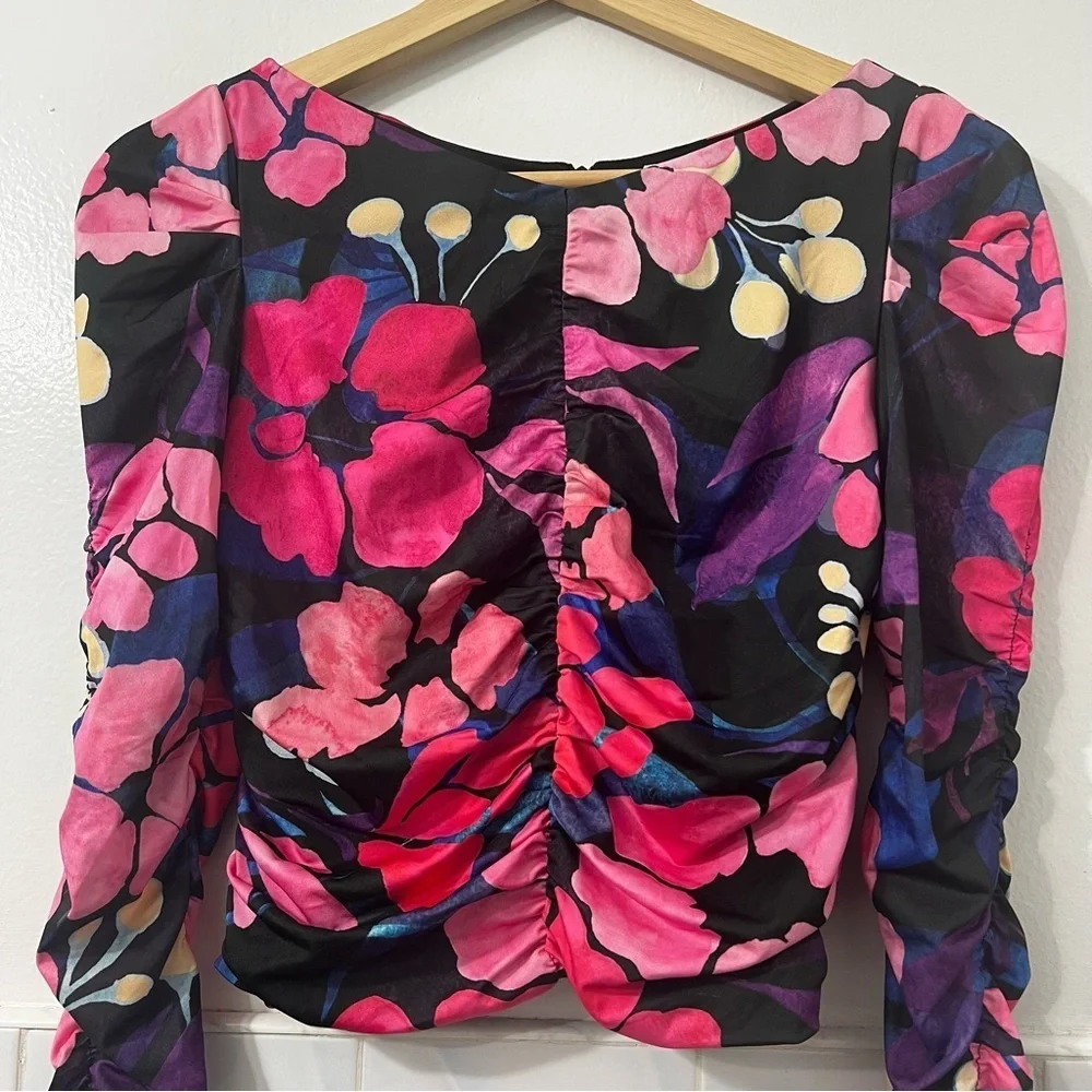 H&M Women’s XS Gathered Floral Ruched Puff Sleeve Fairy Bloomcore Retro Crop Top - Picture 2 of 7